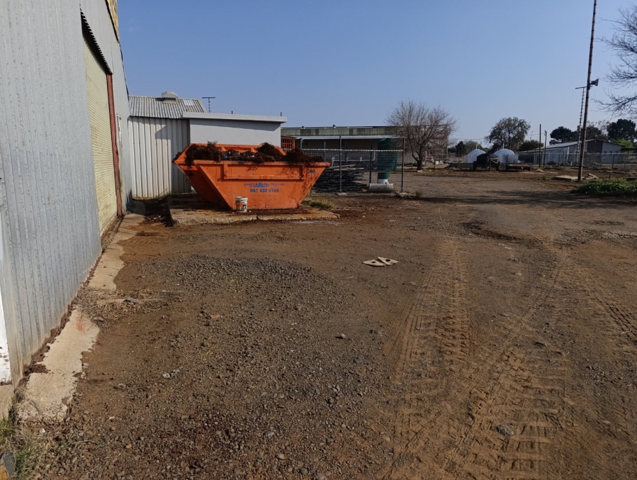 To Let Commercial Property for Rent in Bloemfontein Rural Free State